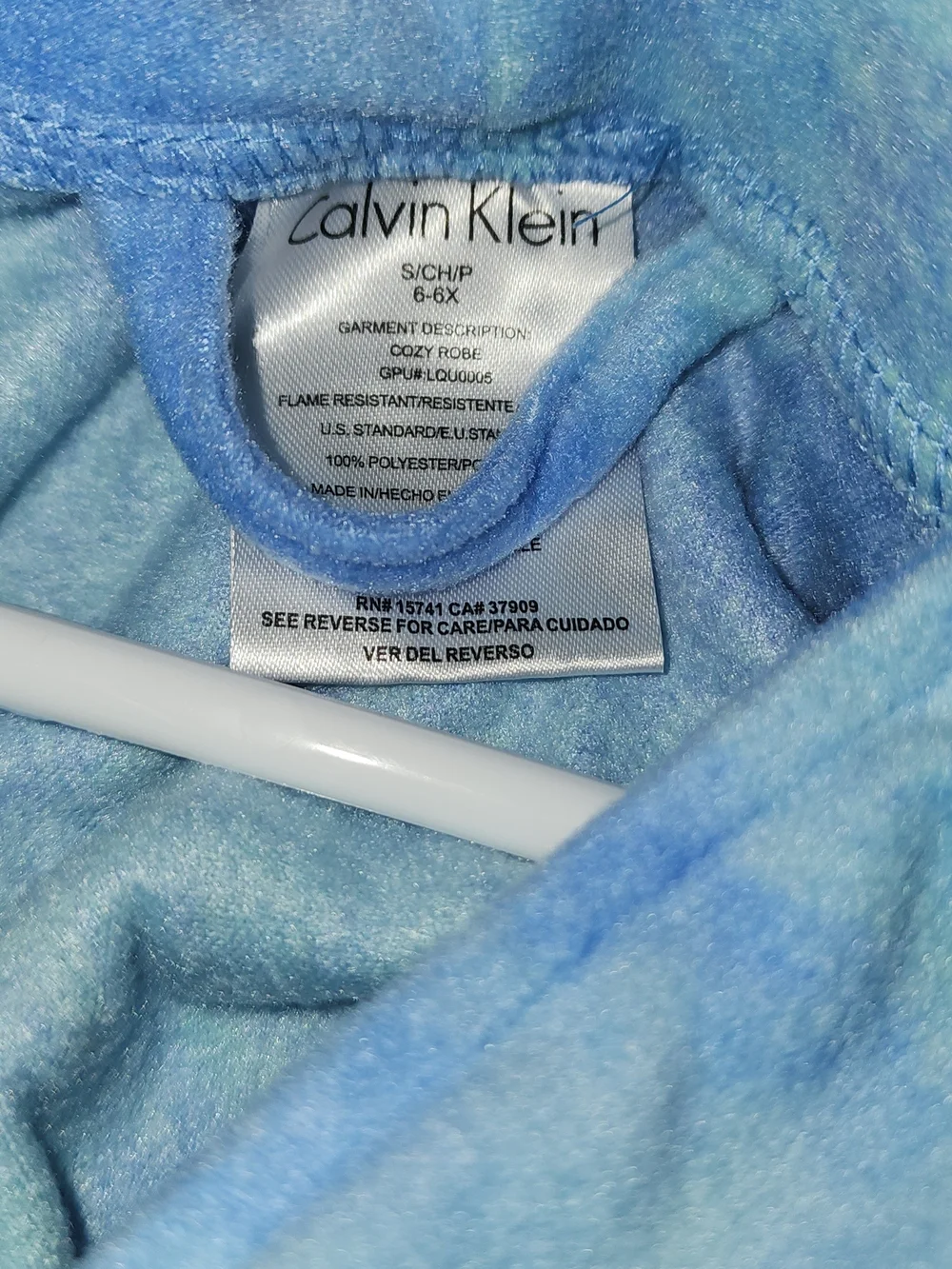 Calvin Klein Blue Aqua Tie-Dye Plush Robe Boys Or Girls SZ 6/6X NWT